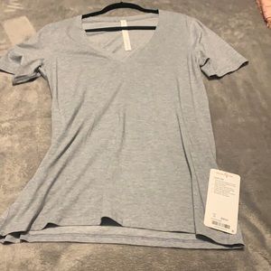 Lululemon short sleeve top